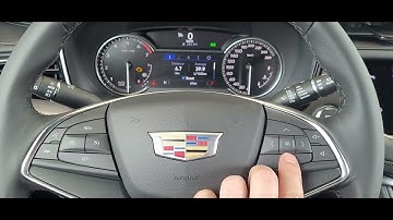 How to move the digital speedometer on your Cadillac XT5 (2023)