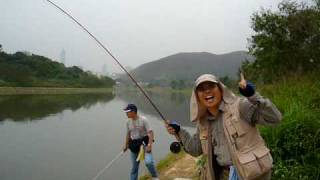 090320 HongKong Fly Fishing Eel