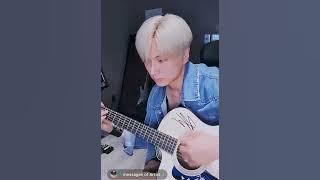 jay playing ‘tfw’ acoustic version #jay #enhypen #fyp