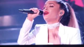 Ariana Grande and Christina Aguilera- Dangerous Woman (The Voice 2016 finale)