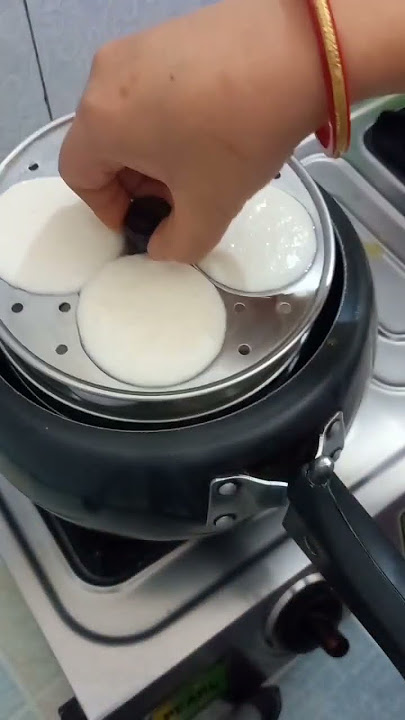 🤗🤗 idli in cooker #shorts #idli #youtubeshorts