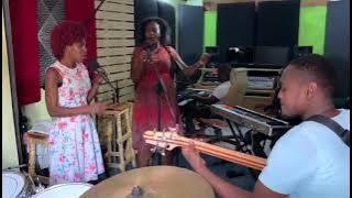 practices for my concert. Tomuganya #Juliedeborah