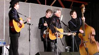 Marty Stuart - Long Black Veil chords