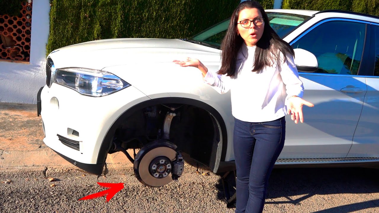 Mommy lost the wheel on BMW X5 compilation
