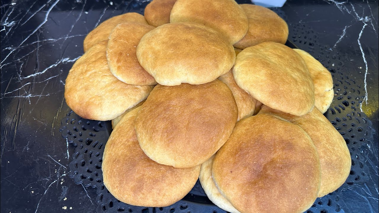 القرص الطريه الفلاحى باللبن الرايب زى بتاعت زمان جربيها ومش هتندمى👌#اكسبلور #عشاءلذيذ #قرص_طرية 