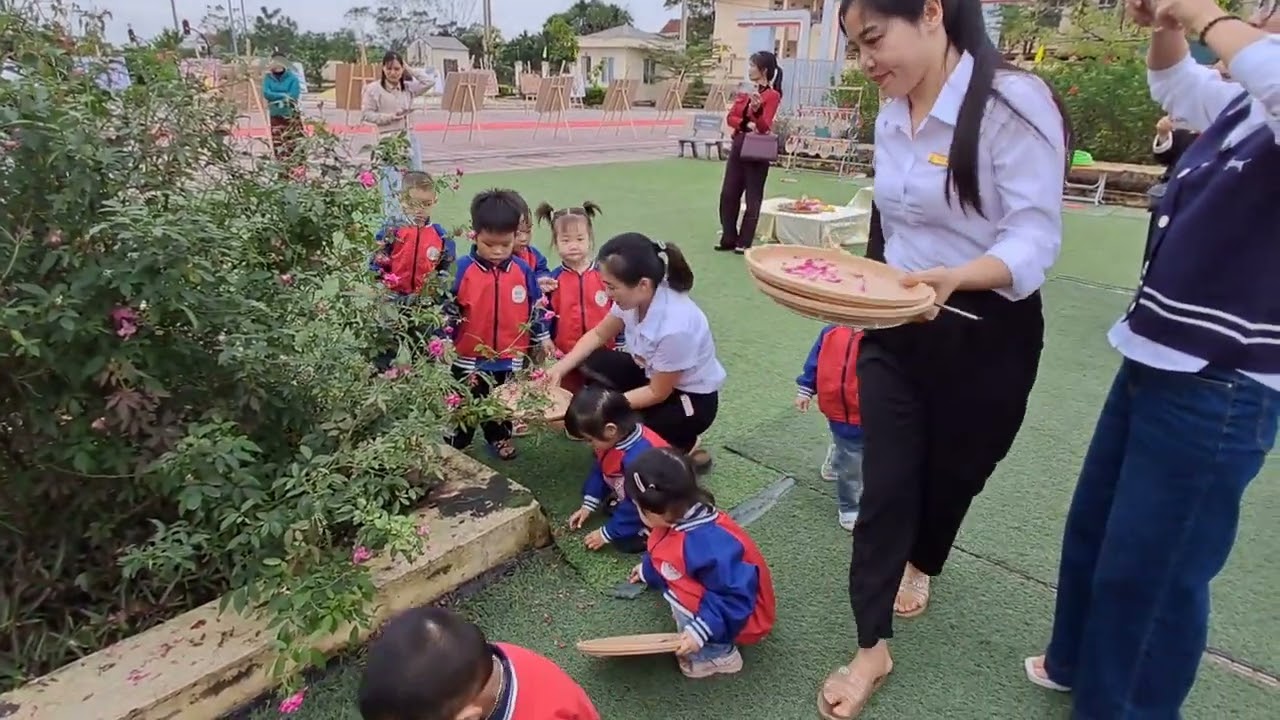 Hoạt động ngoài trời 