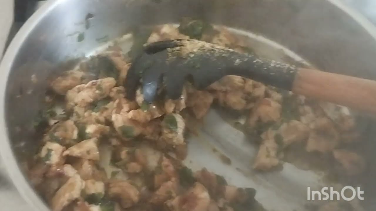 بريوات بلاداند والسبانيخ من ألذ ما يمكن ليك ذوقي ساهلين والبنة حاضرة