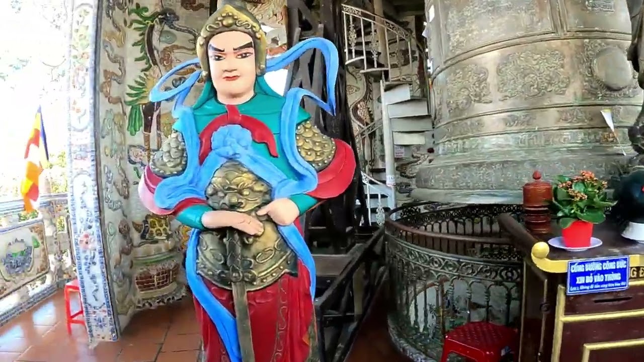 Hành trình Đà lạt chùa Linh Phước