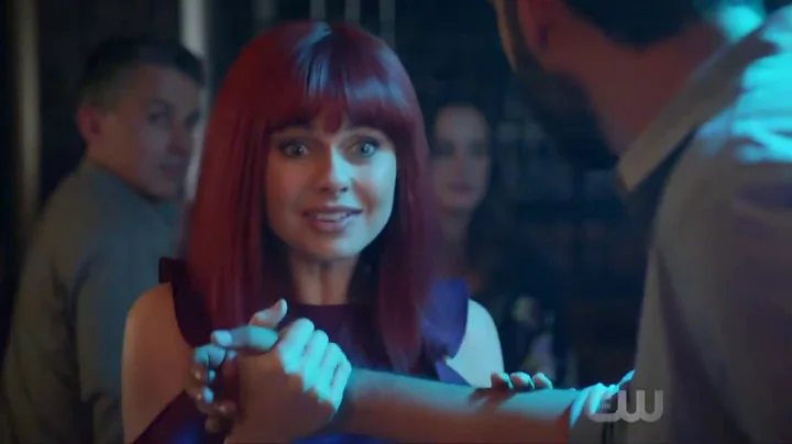 iZombie (2019) | 5.03 -  Liv and Rahul dancing at the club (Clip)