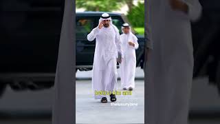 Download Lagu Als Prins Hamdan binnenkomt, veranderen gesprekken in herinneringen. #youtube #youtubeshorts #dubai MP3