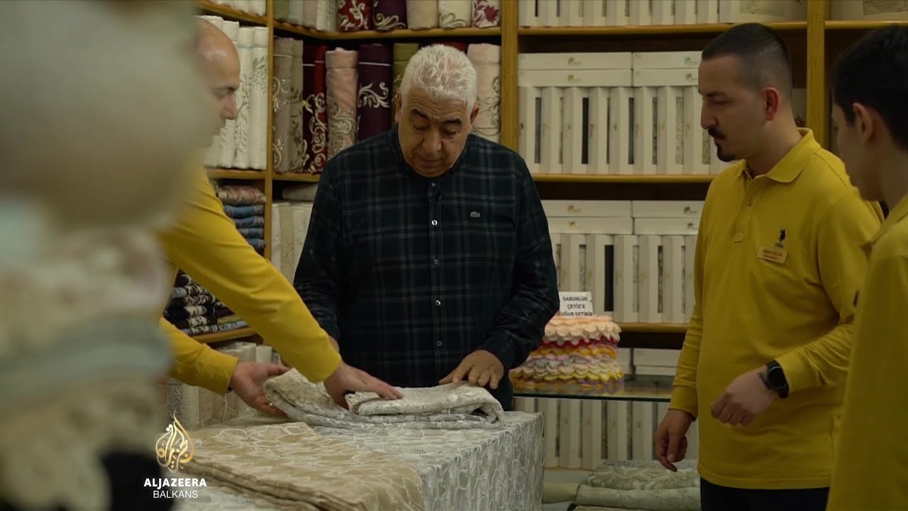 الأتراك يواجهون صعوبة في تحمل غلاء المعيشة