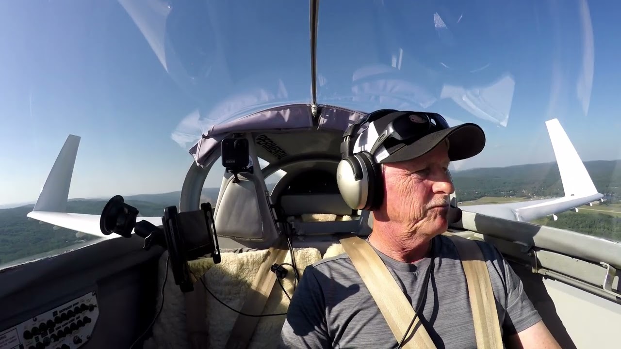 Entering Keene Traffic Landing Runway 02