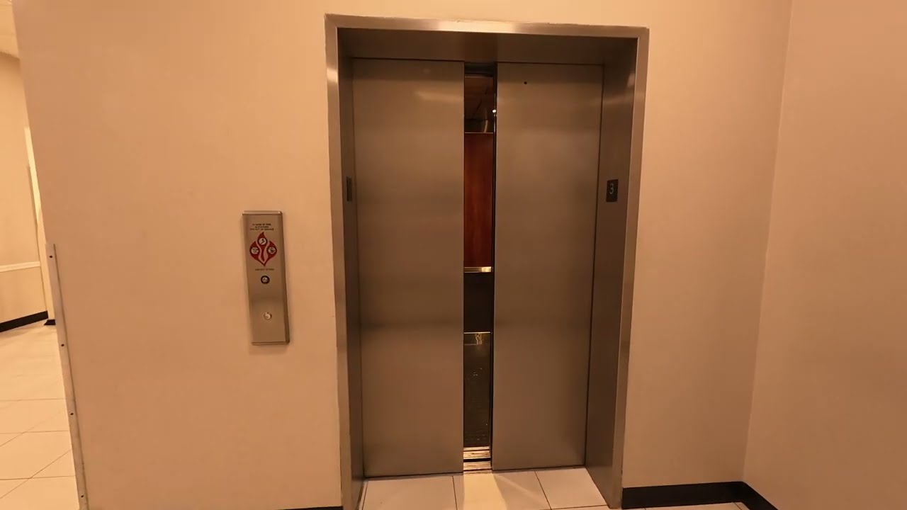 Schindler HXpress Hydraulic Elevator @ Macy's in the Aventura Mall, Aventura, FL