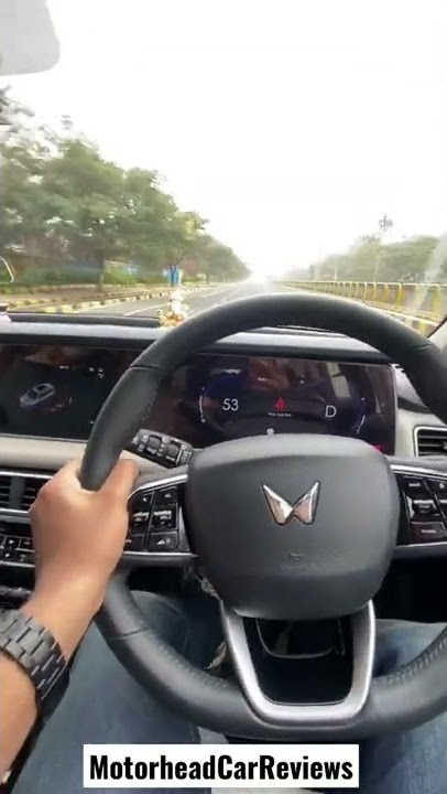 Mahindra XUV700 AX7 Diesel Automatic 0-100KMPH TEST #shorts #xuv700 #topspeed