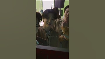 Taehyung making bts laugh😆❤️ #myuniverse behind the scenes
