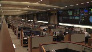 High-Tech Railroads: Union Pacific's Harriman Dispatching Center Guides Trains Across America