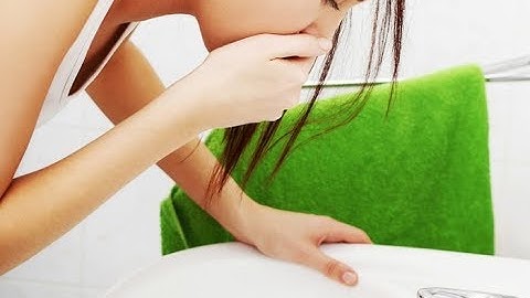 How to Make Yourself Throw Up Easily