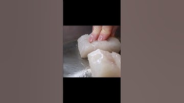 Frying cod fish the right way #food #panfriedfish #cooking #codfish #fish