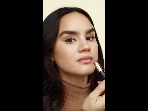 Video: Revlon Super Lustrous Shine 845 Terra vara lūpu krāsu apskats