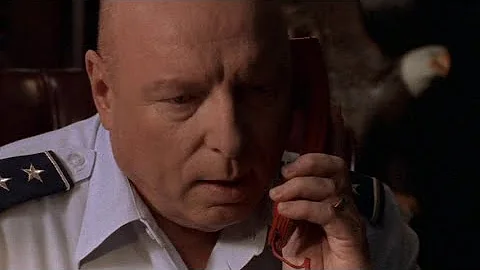Stargate SG-1 - Season 3 - Crystal Skull - Hammond...