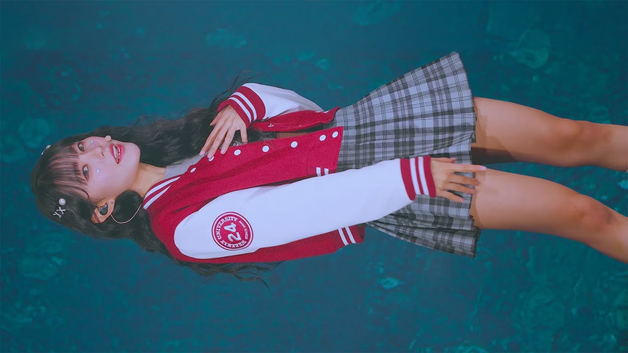 [4K60P] 241019 위클리 먼데이 Weeekly MONDAY - Twenties 직캠 @Weeekly University Festival In japan