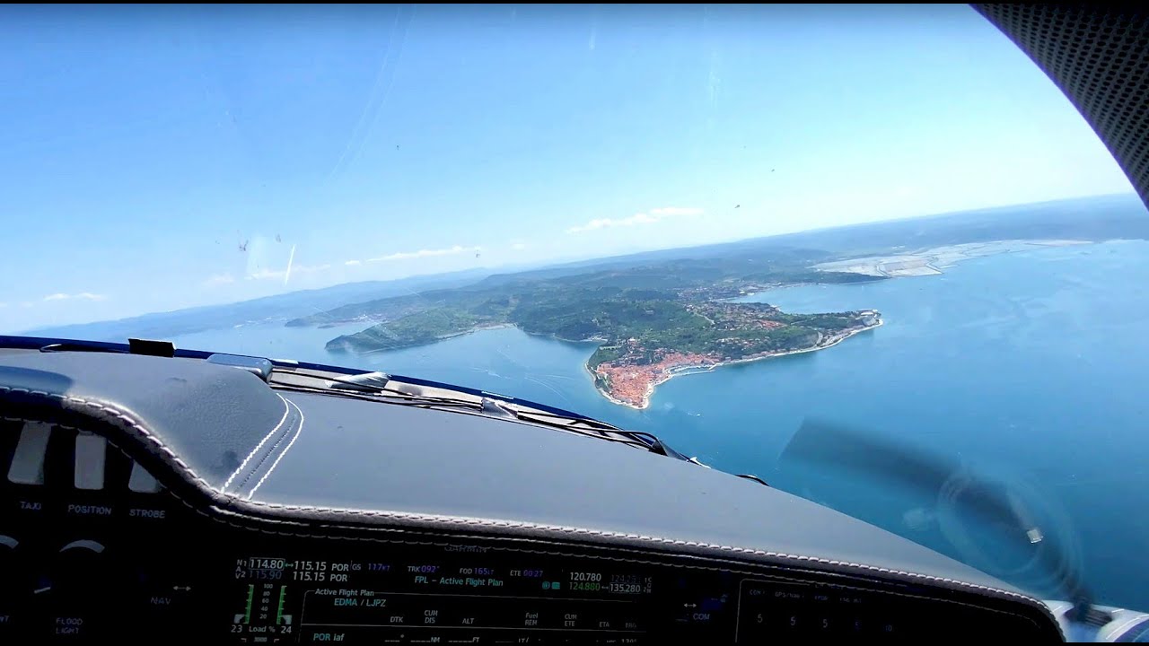 Diamond DA62, spectacular approach to Europe's highest airport St. Moritz