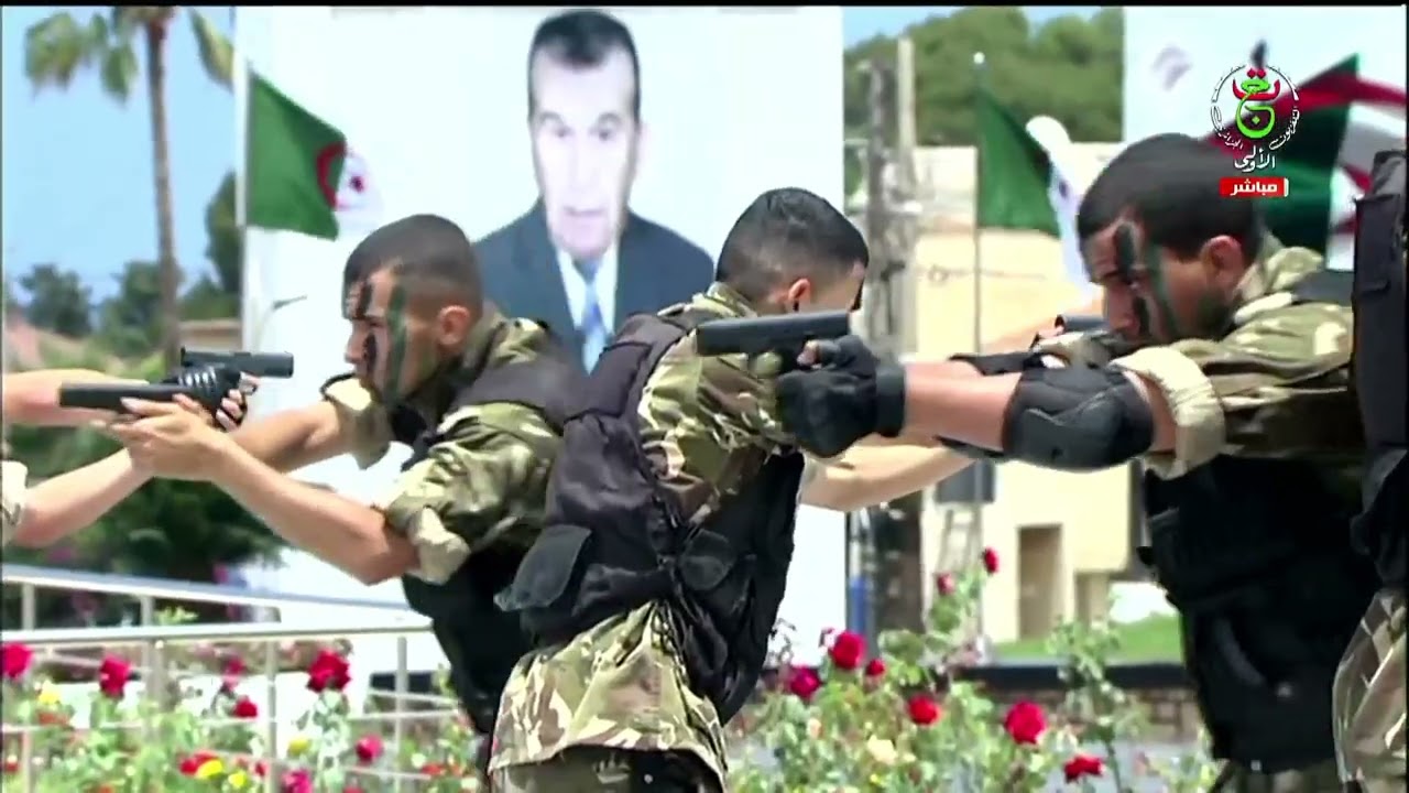 شاهد.. جــانب مـن العــرض العســكري بالأكاديمية العسكرية بشرشال