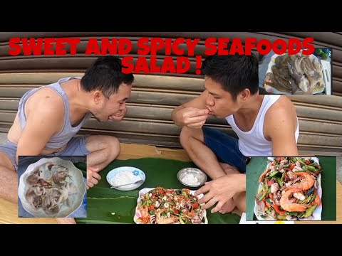 Video: Paano Gumawa Ng Isang Magaan Na Salad Ng Seafood