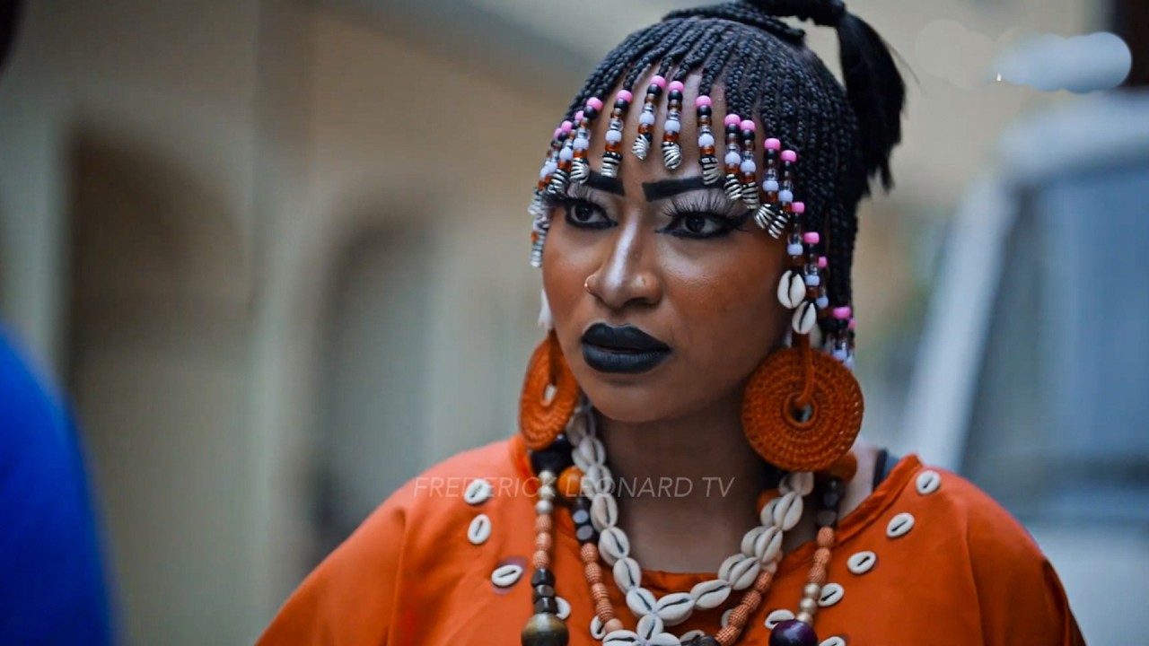 MKE ANAMROGA MUMEWE KWA MGANGA ILI APENDWE ZAIDI, KILICHOMKUTA NI BALAA