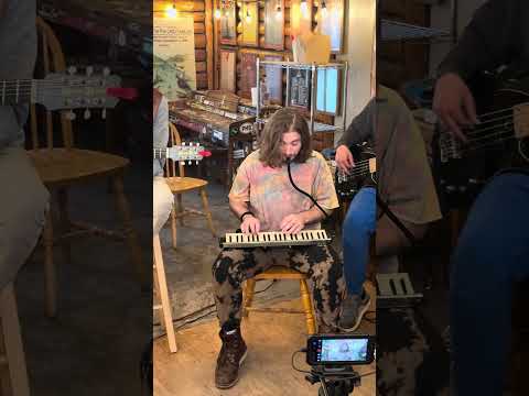Inside look at our creekside session yesterday at Pine Creek Lodge with sound color studios