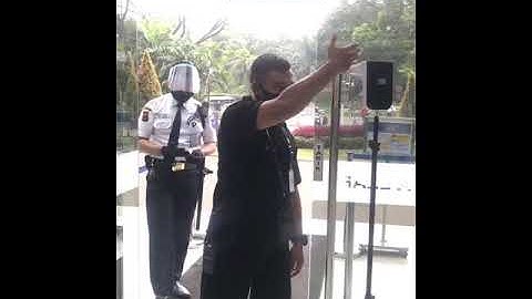 Non Contact Infrared Thermometer Automatic Scan Human Body Temperature