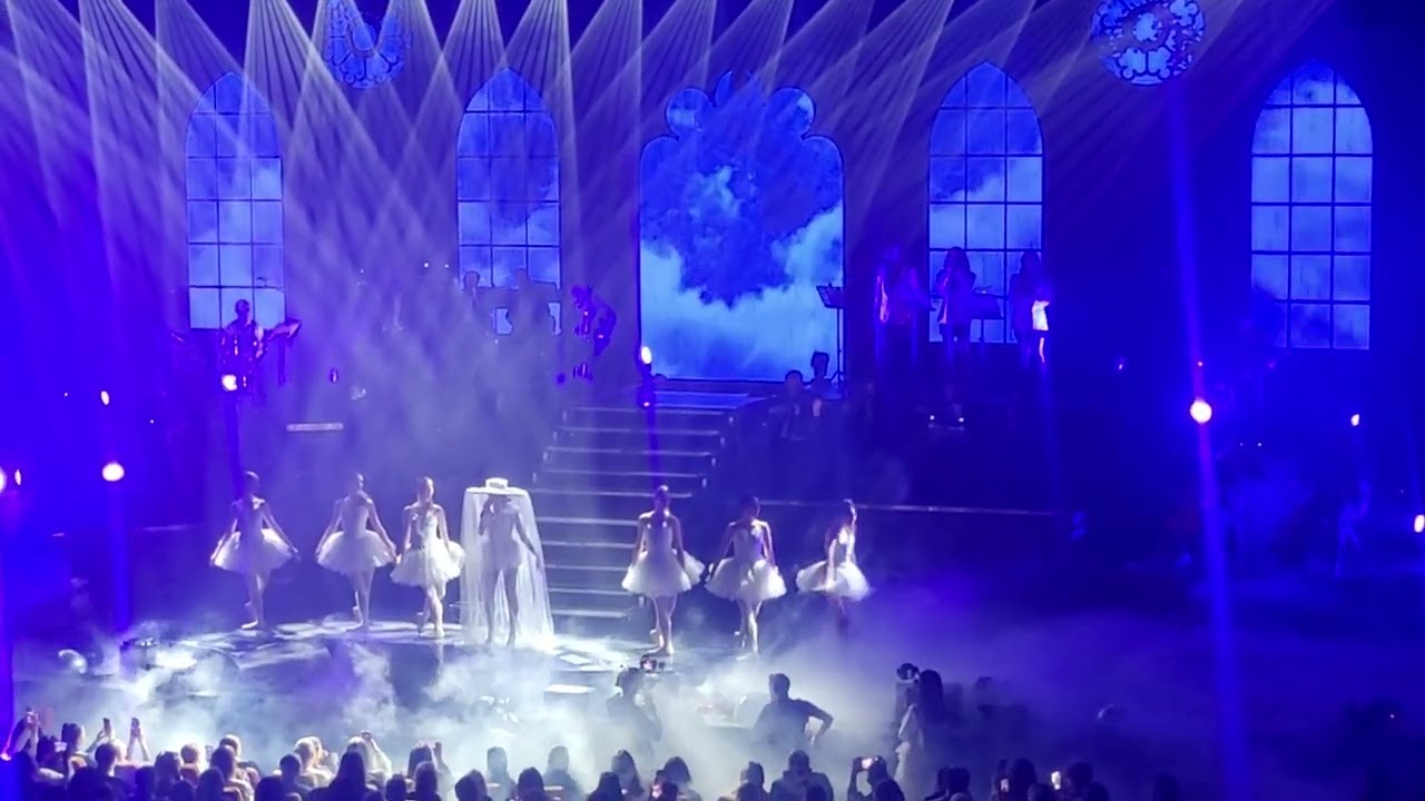 Lidia Buble FRAGIL, Sala Palatului cu balet EMOȚIONANT 