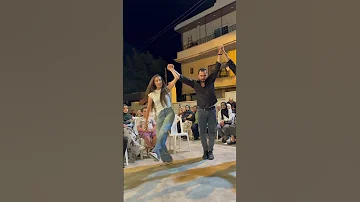 قائدة ساحات تتفنن والجميع يتعلم ام الجود تضرب من جديد Dabke Lebanon 