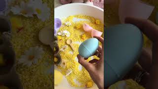 Kleinkind Beschäftigung einmal als Montessori Tablett &amp;  als sensory play Idee #elternundkinder