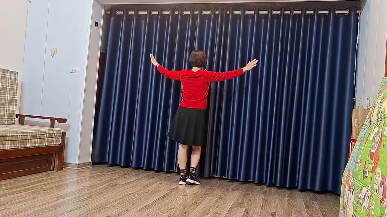 Bước Đếm Nhịp Bài: Cha Cha Cha Chúc Mừng Năm Mới - Linedance - QuyenVibes ▪︎ Choreo: Ngân Hà