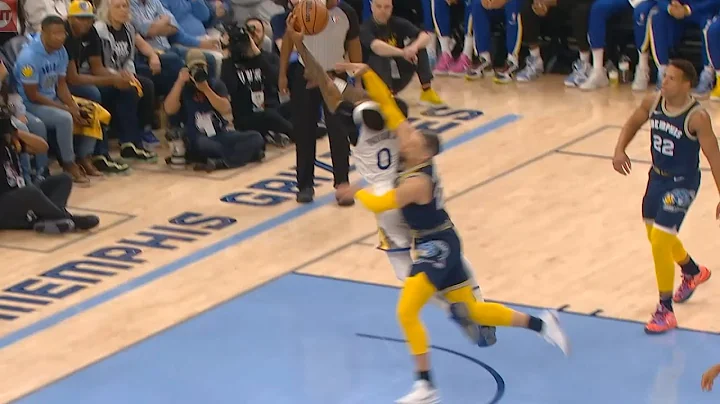 Dillon Brooks gets ejected for this flagrant 2 fou...