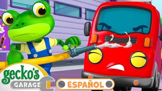 Fuego en el Taller | Garaje de Gecko en Español | Dibujos animados
