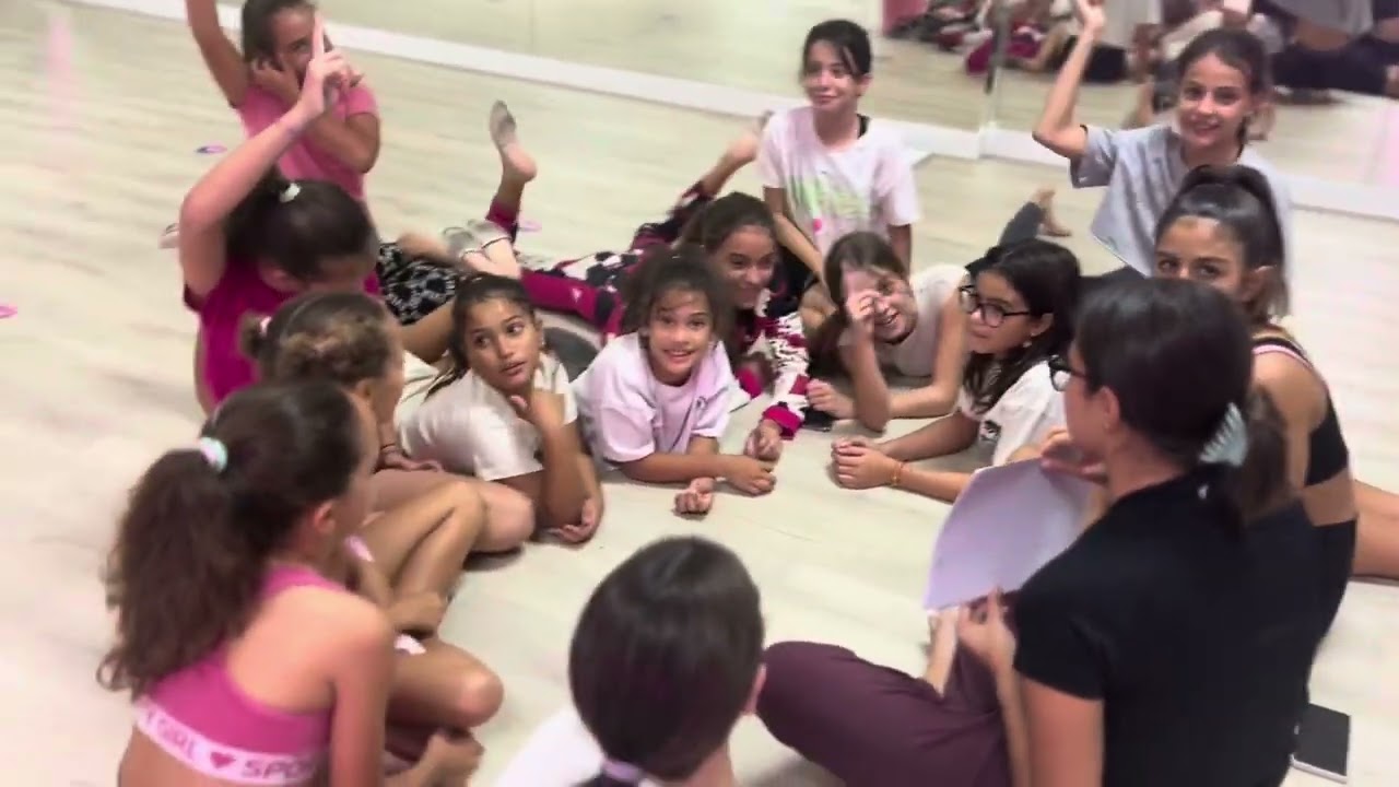 La Habitación Danzante 2023.                           Academia de Danza Laura Cerdeña