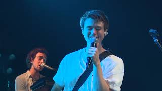 Video thumbnail of "Alec Benjamin - Fake Love / Water Fountain [Live from Seoul]"