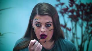LCF HOW TO: HALLOWEEN MAKE-UP - Part 2