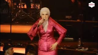 MAKHLUK TUHAN PALING SEXY - MULAN JAMEELA - LIVE AT ISTORA SENAYAN