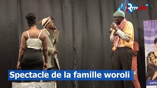 SPECTACLE DE LA FAMILLE WOROLI AU PALAIS DE LA CULTURE