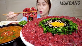 SUB) YUKHOE KOREANSTYLE RAW BEEF TARTARE BIBIMBAP KOREAN FOOD REAL SOUND MUKBANG ASMR