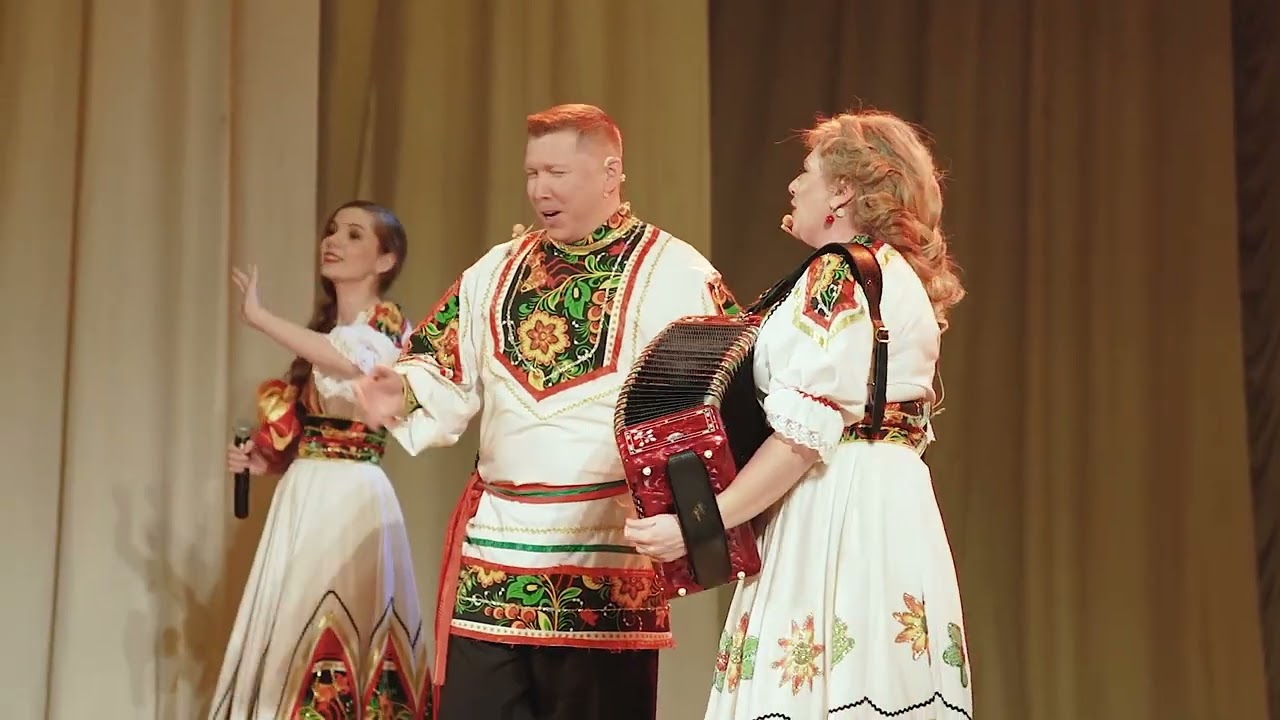 "Пой, моя гармонь" Елена Гуляева и группа ДУШАгрея (исполняет автор)