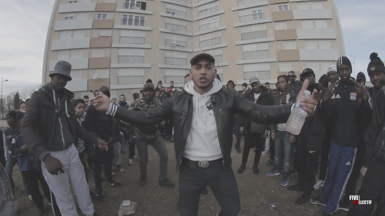 Zako Loco x Kissi (SDG) X Desmo - On Veux Ça (Clip Officiel) by Five Collectif