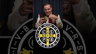Medalla de San Benito su Explicación #shorts