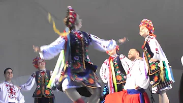 Tryzub Ukrainian Dance Ensemble Electrifies Global Fest 2019