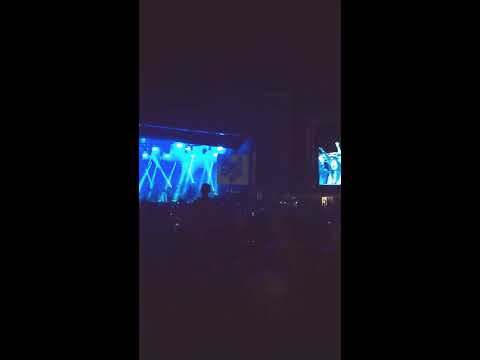 Childish Gambino - Sober (Falls Lorne 2016/2017)
