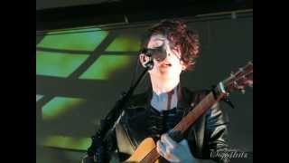 12/22 Tegan &amp; Sara - Living Room @ Cain&#39;s Ballroom, Tulsa OK 3/11/13
