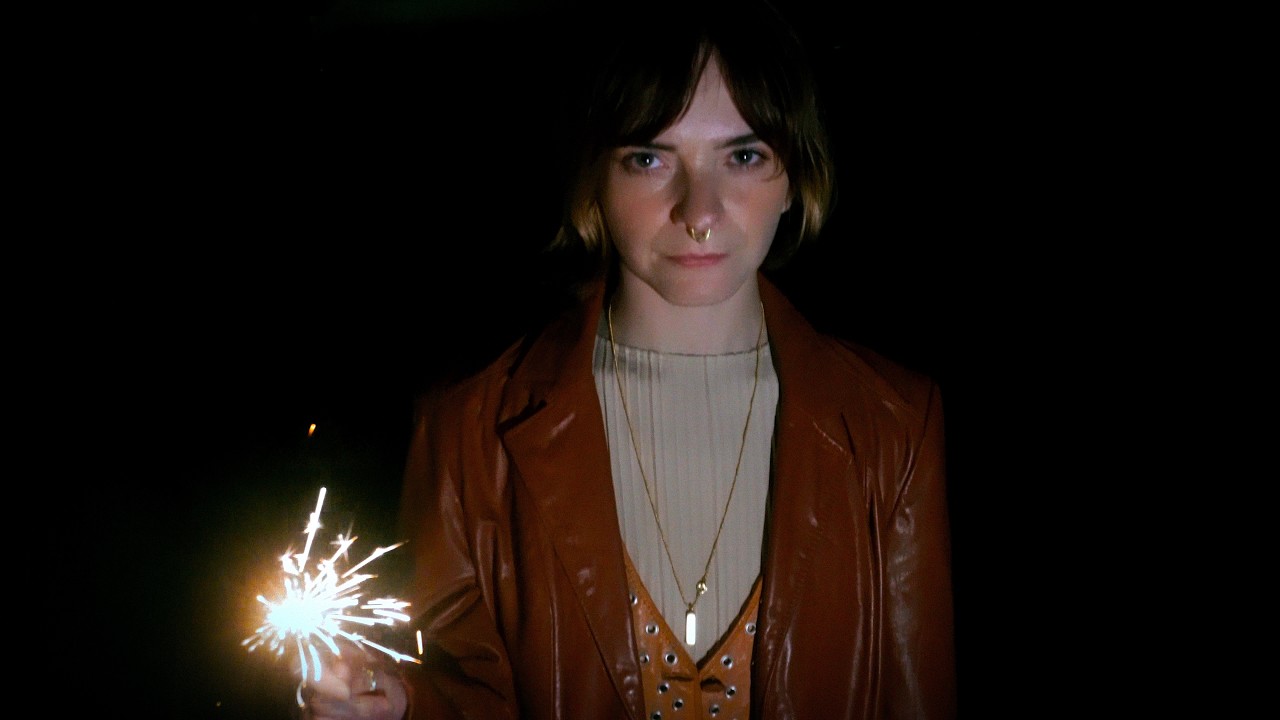 Obejrzyj Inkblot - Spark (Official Video) w YouTube Obejrzyj Inkblot - Spark (Official Video) w YouTube